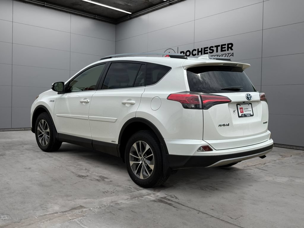 Certified 2018 Toyota RAV4 LE w/ Protection Package AWD/4WD image 3