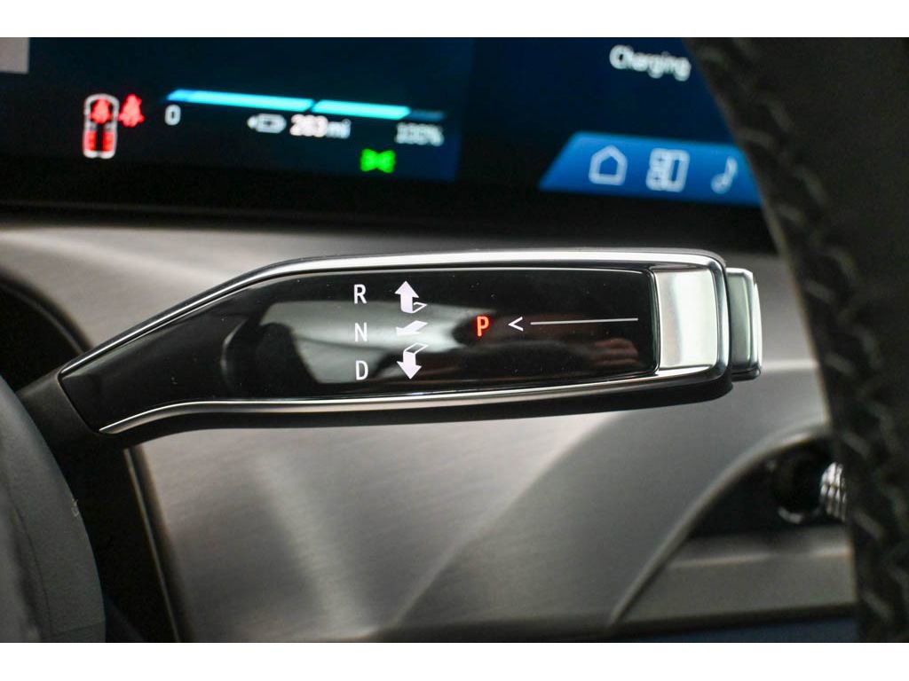 New 2026 Cadillac Vistiq Premium Luxury image 28