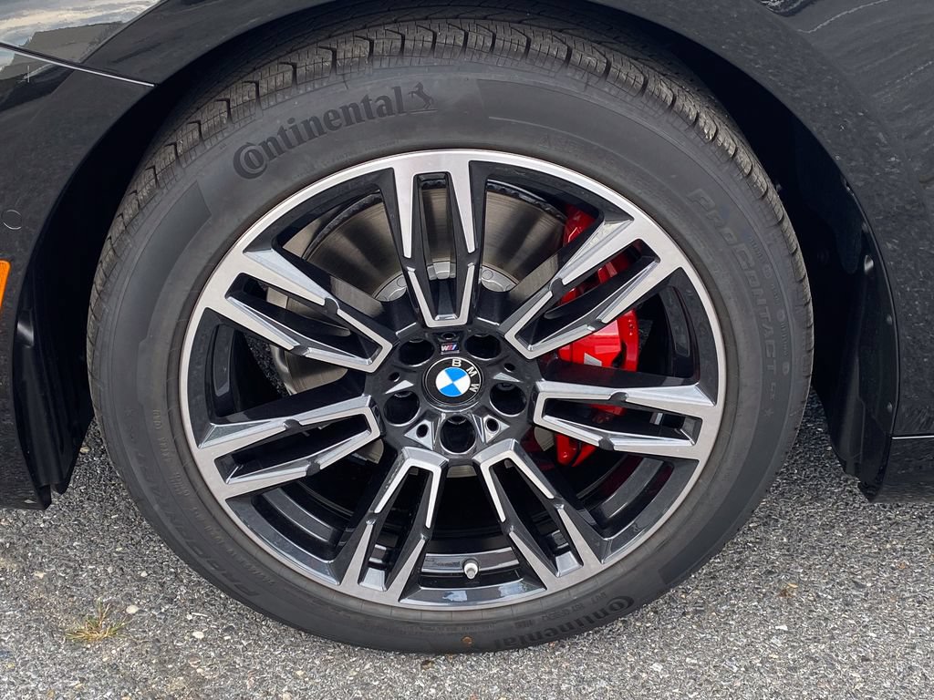 New 2027 BMW 530i xDrive w/ M Sport Package AWD/4WD image 8