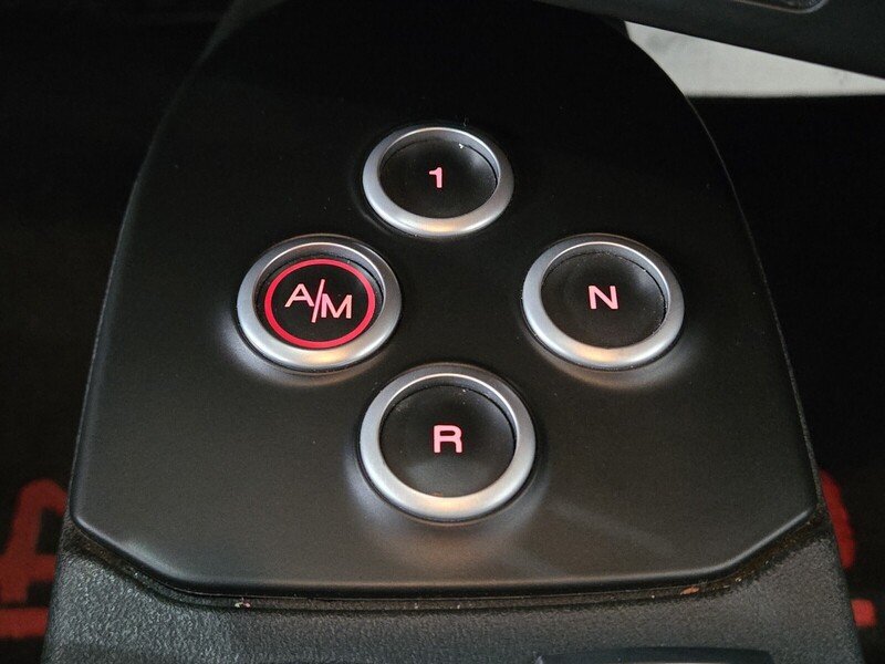 Used 2015 Alfa Romeo 4C Coupe w/ Leather Interior Group RWD image 24