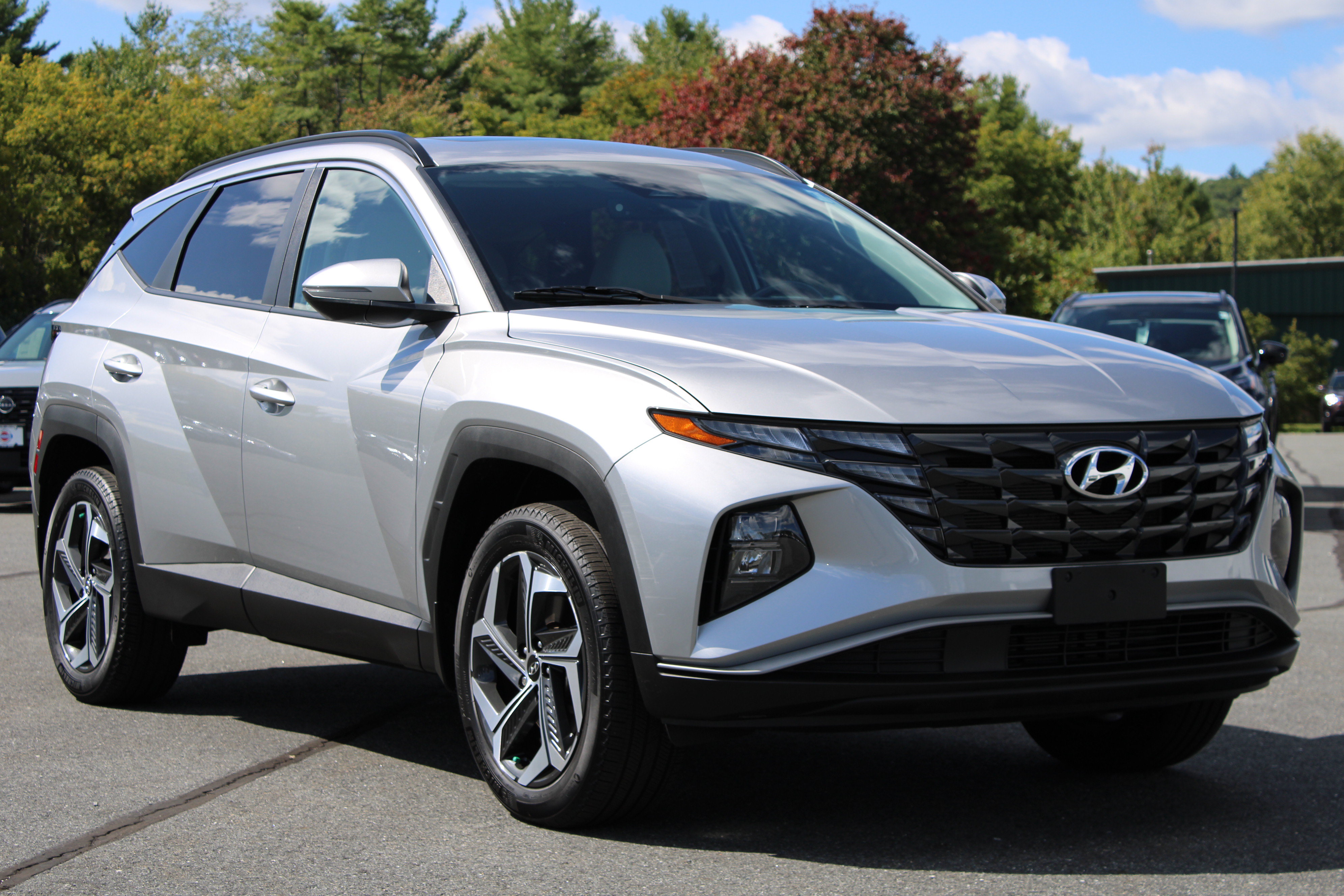 Used 2023 Hyundai Tucson SEL w/ Convenience Package AWD/4WD image 3