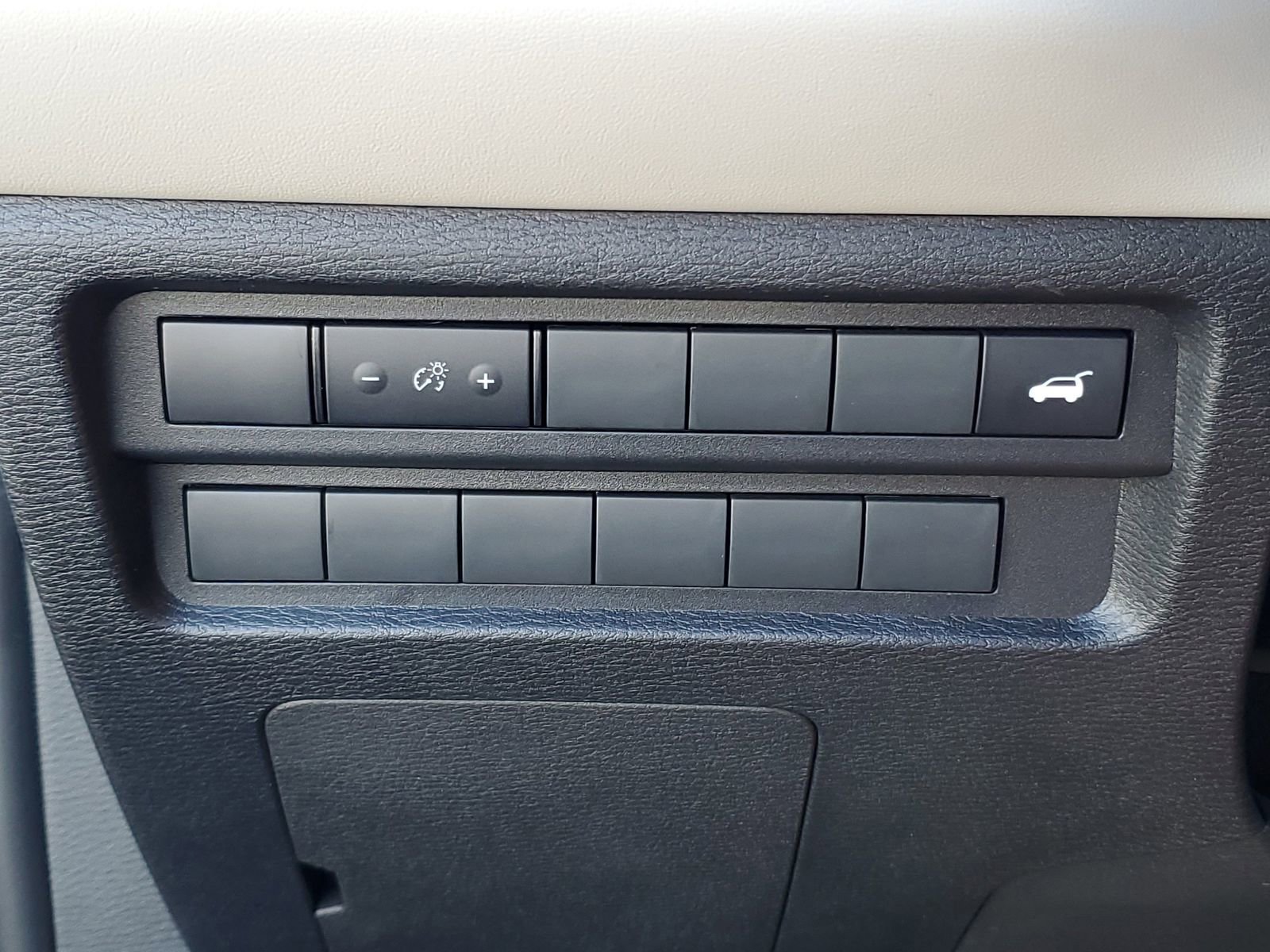 New 2025 Mitsubishi Outlander SE image 20