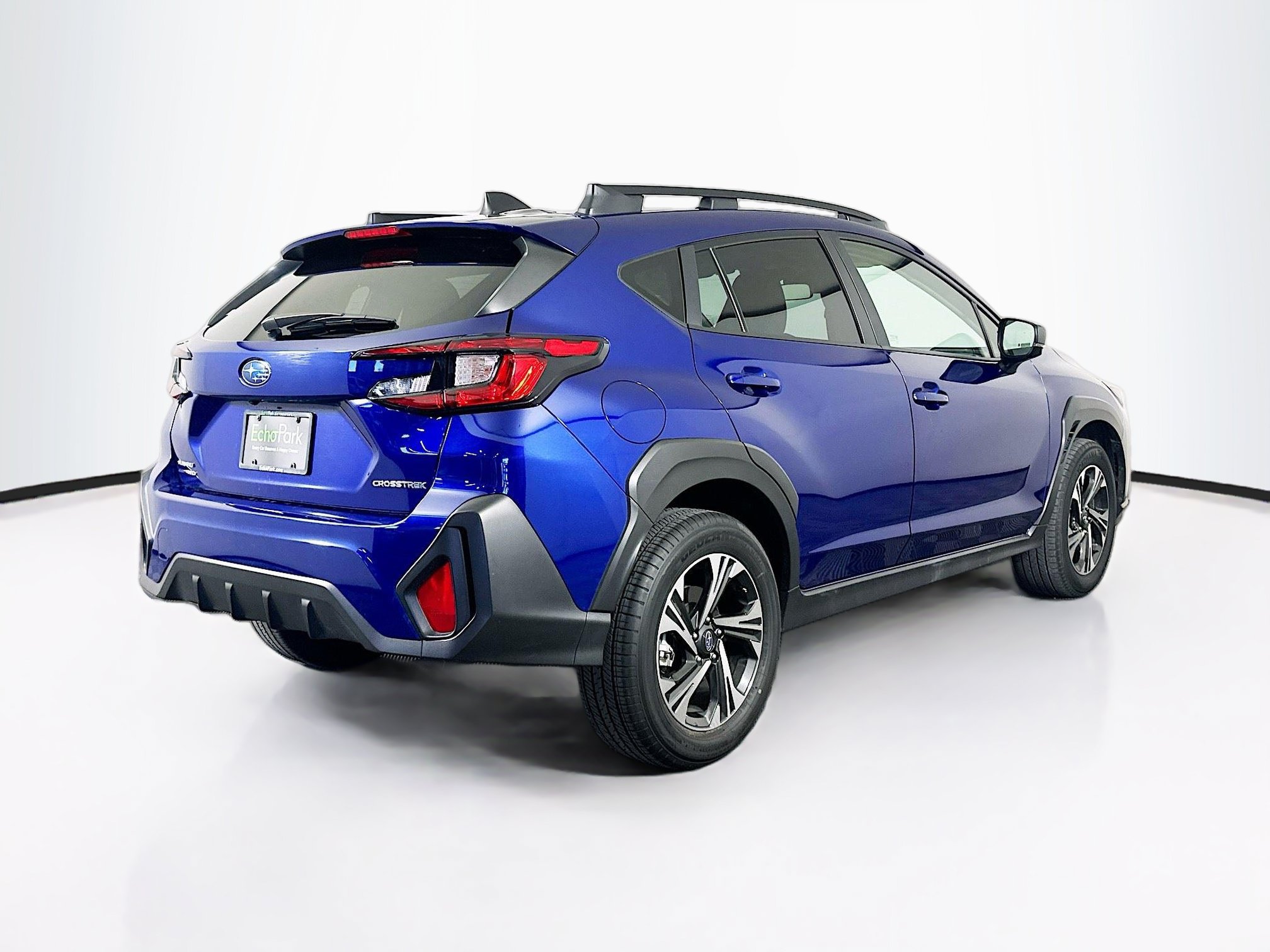 Used 2025 Subaru Crosstrek 2.5i Premium AWD/4WD image 9