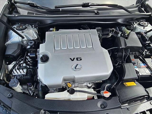 Used 2016 Lexus ES 350 w/ Luxury Package w/Wood Trim image 19