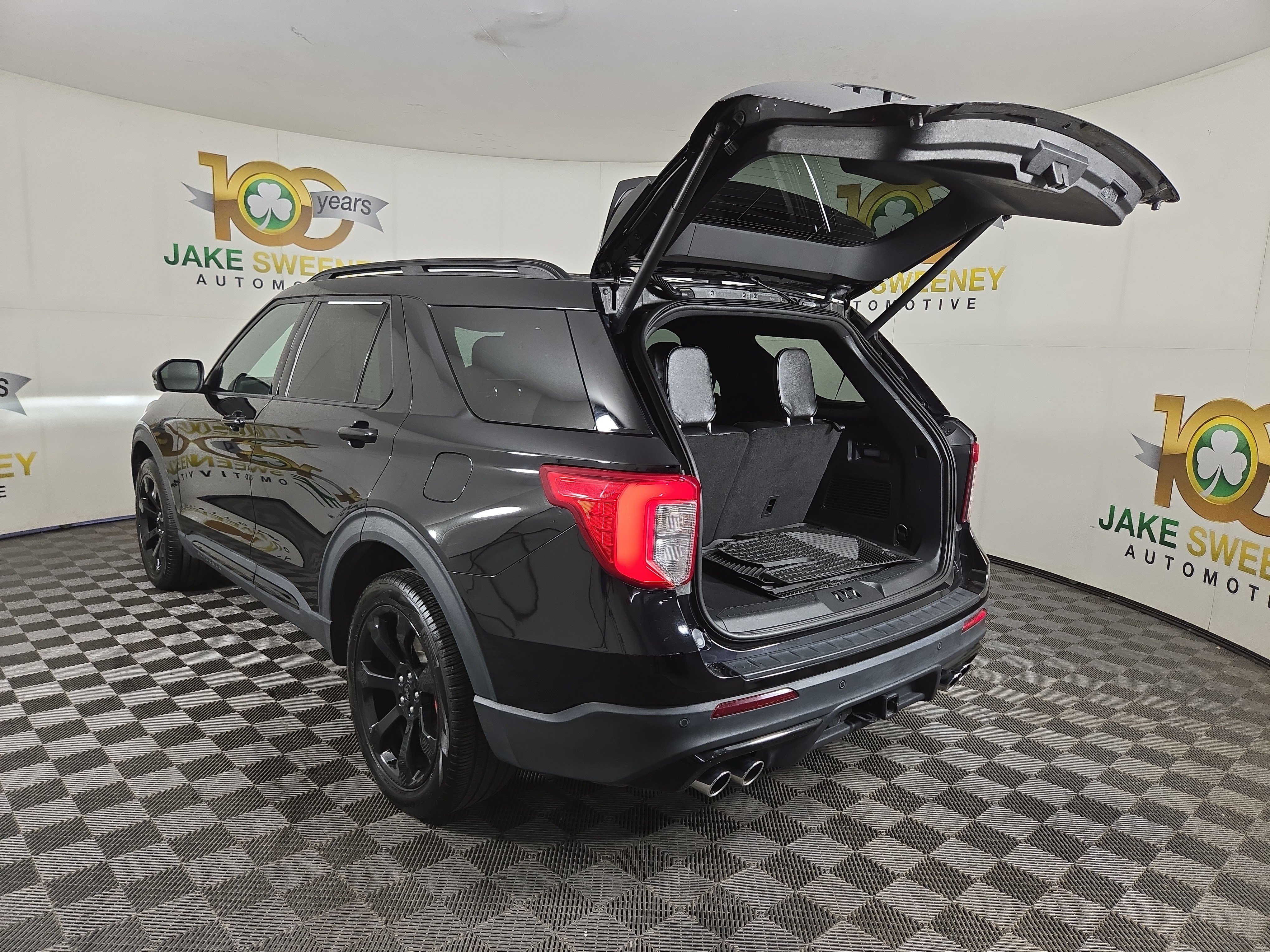 Used 2023 Ford Explorer ST w/ Equipment Group 401A AWD/4WD image 35