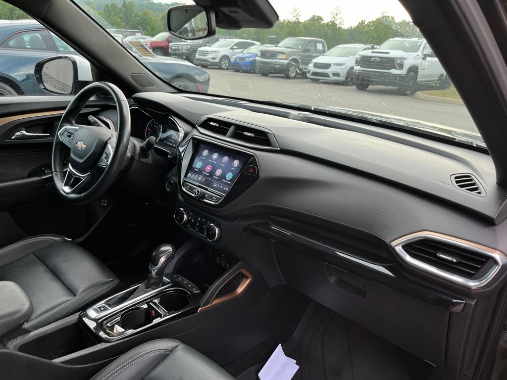 Used 2021 Chevrolet TrailBlazer ACTIV w/ Sun and Liftgate Package AWD/4WD image 11