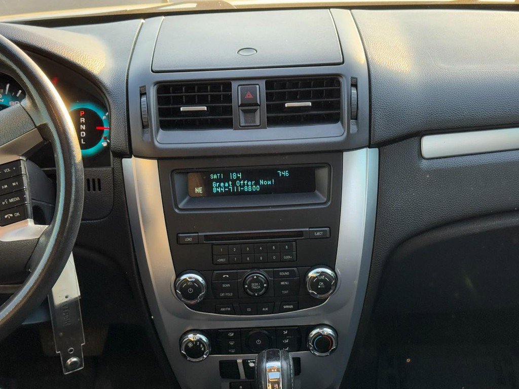 Used 2010 Ford Fusion SE image 17