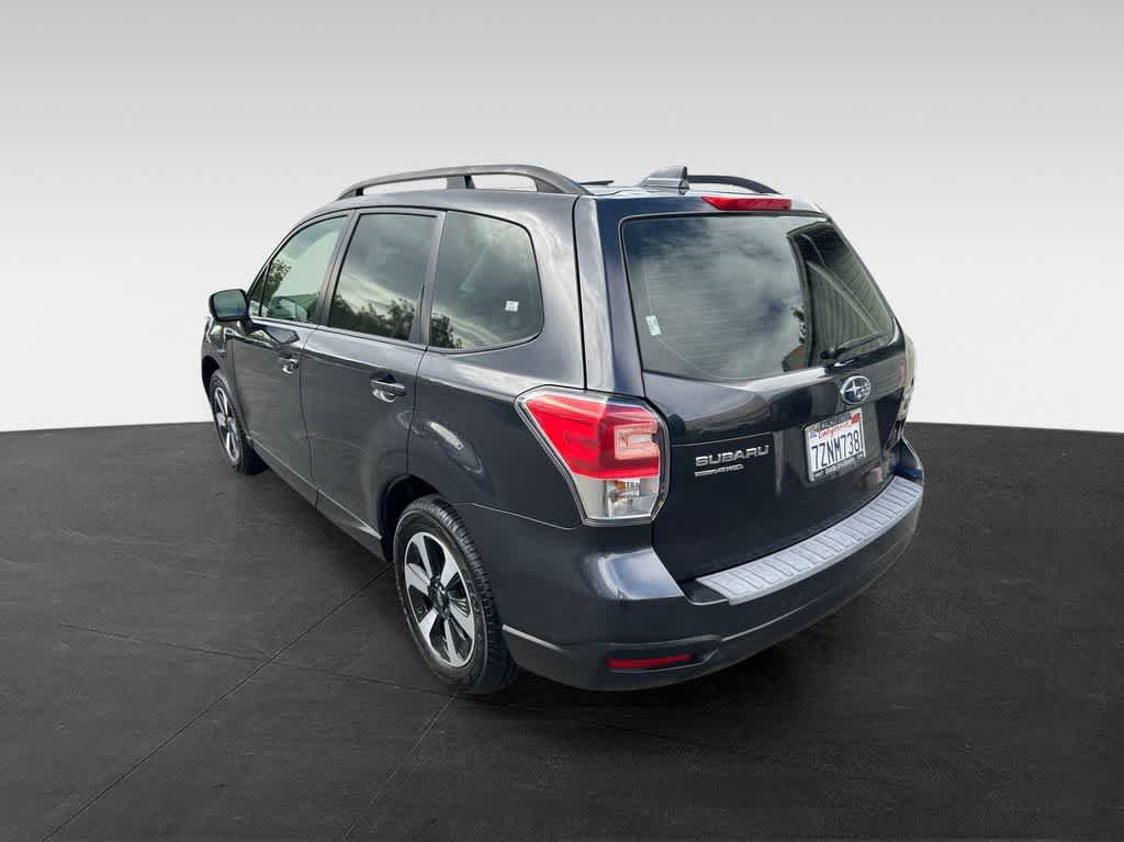 Used 2018 Subaru Forester 2.5i w/ Alloy Wheel Package AWD/4WD image 4