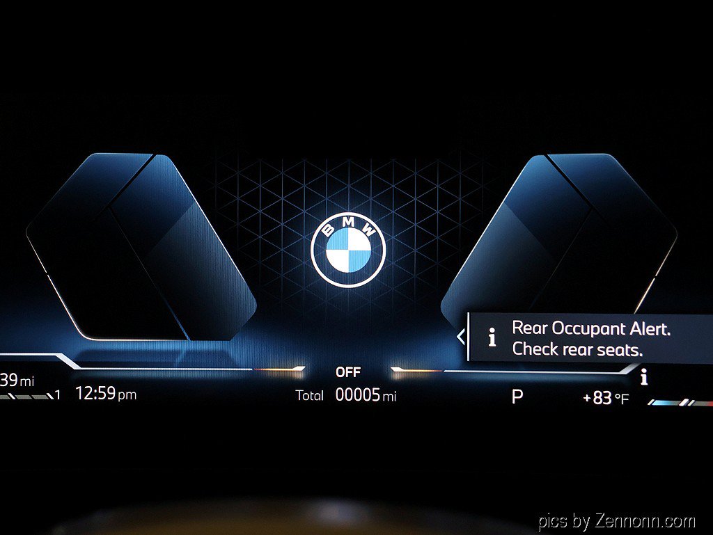 New 2026 BMW X2 xDrive28i w/ Technology Package AWD/4WD image 17