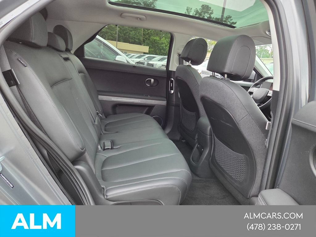 Used 2025 Hyundai Ioniq 5 Limited AWD/4WD image 15