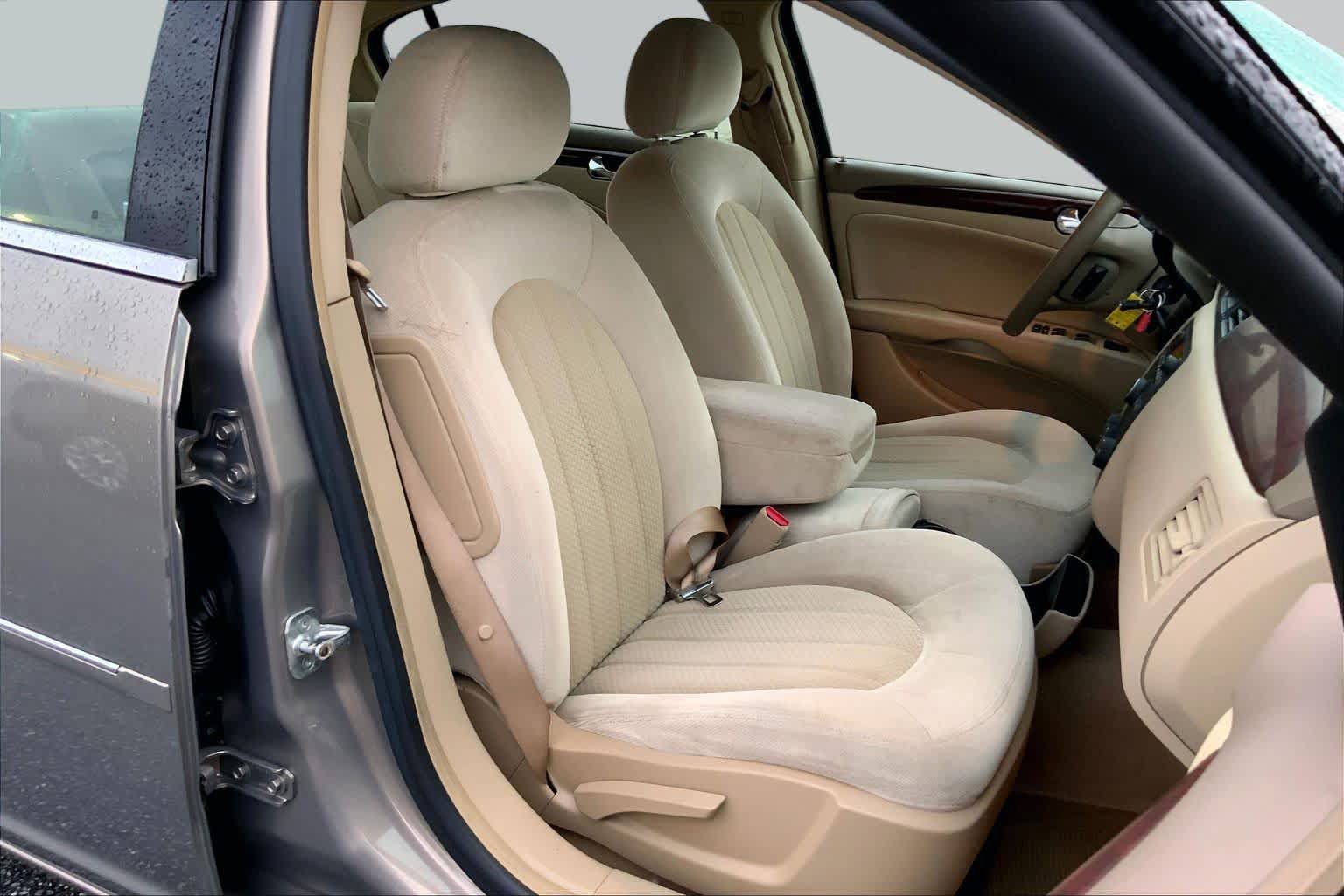 Used 2006 Buick Lucerne CX FWD image 8