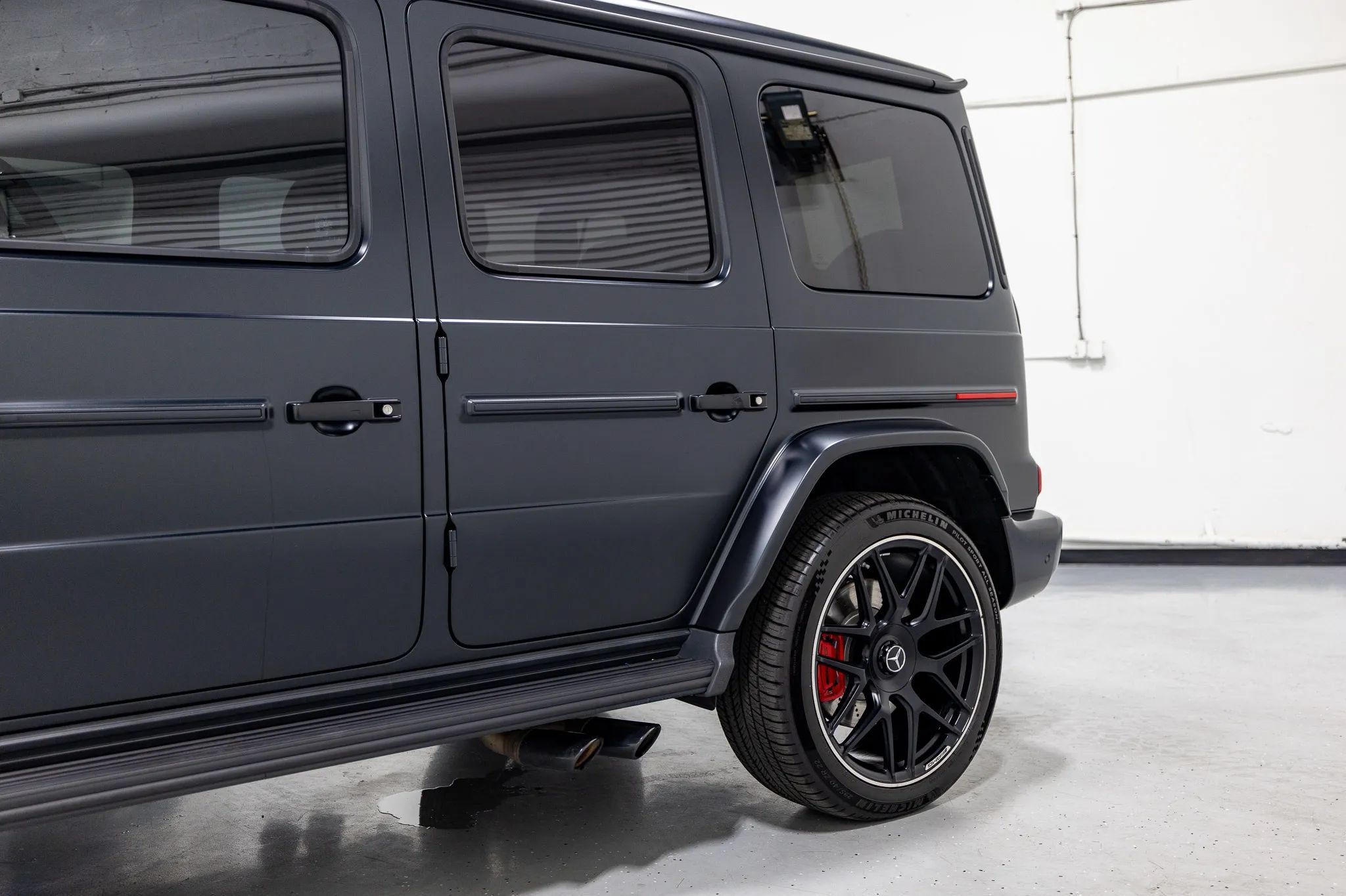 Used 2025 Mercedes-Benz G 63 AMG 4MATIC image 12
