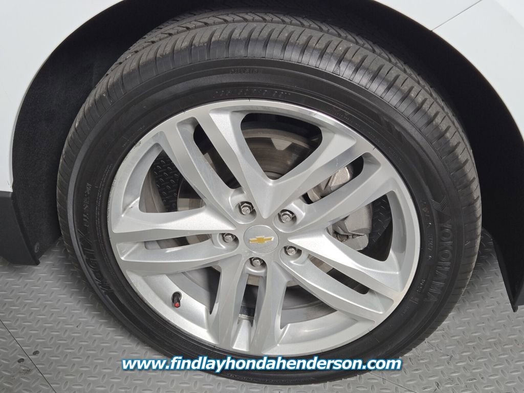 Used 2018 Chevrolet Equinox Premier AWD/4WD image 12