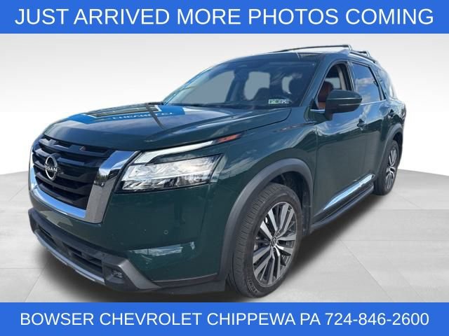 Used 2022 Nissan Pathfinder Platinum w/ Cargo Package