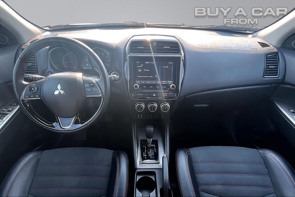 Used 2024 Mitsubishi Outlander Sport SE AWD/4WD image 16