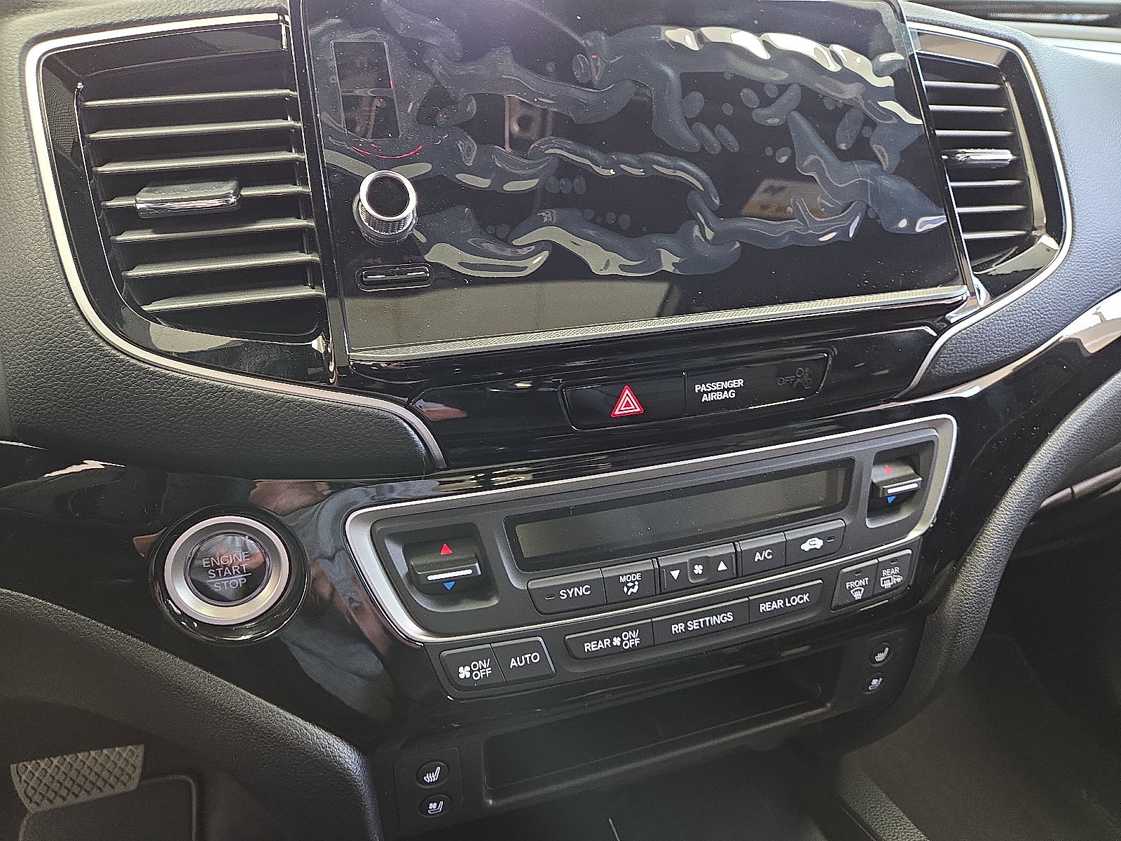 New 2026 Honda Ridgeline Black Edition image 12