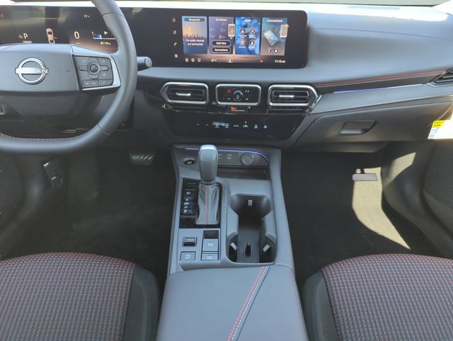 New 2026 Nissan Sentra SR w/ Floor Mat Package FWD image 22