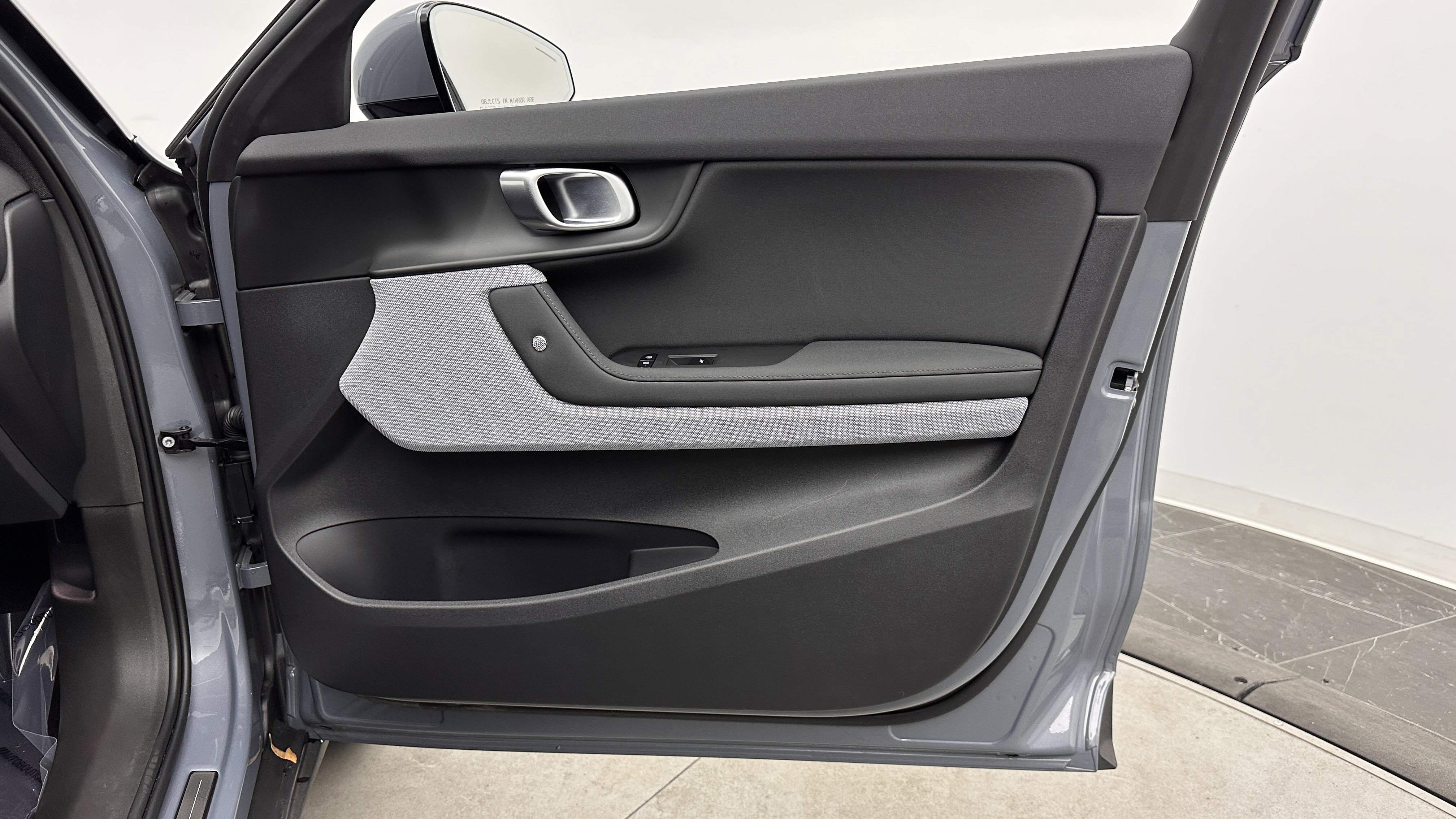 Used 2024 Polestar Polestar 2 image 30