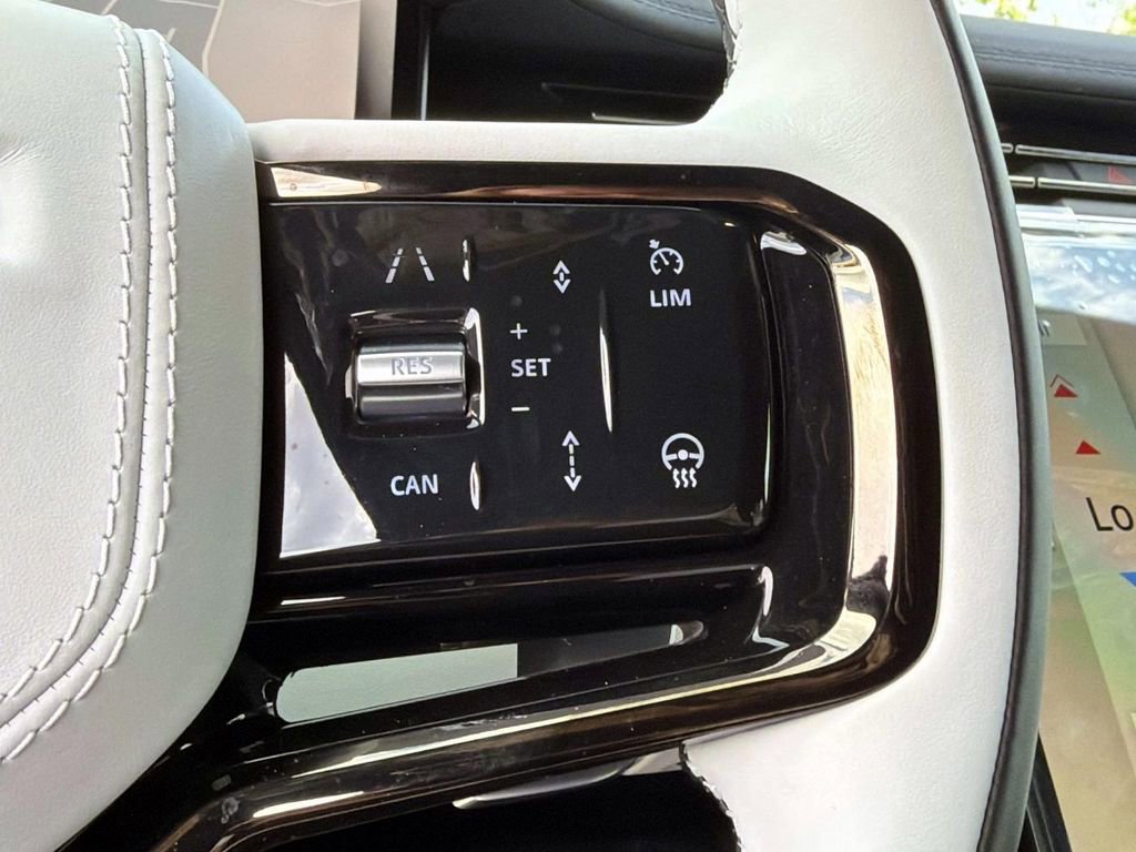 New 2026 Land Rover Range Rover Sport Dynamic SE image 30