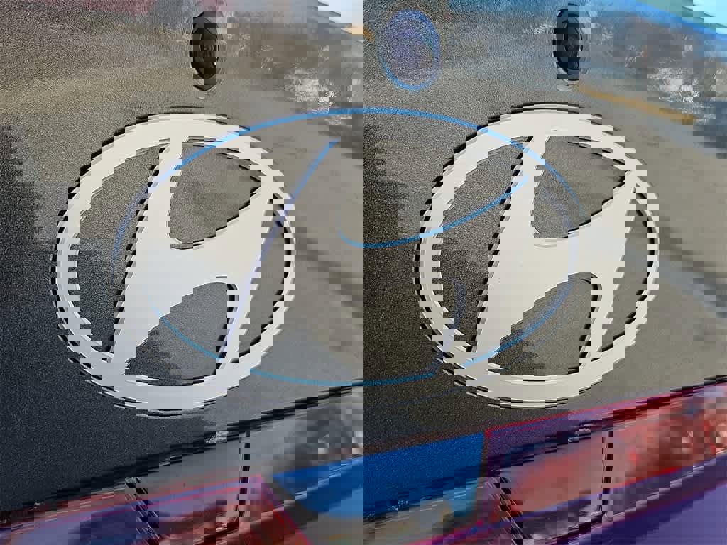 New 2026 Hyundai Elantra SE image 21