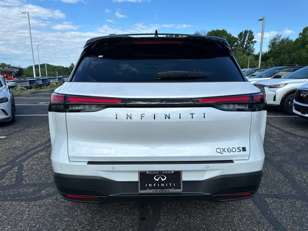 New 2027 INFINITI QX60 Sport w/ Dark Cargo Package AWD/4WD image 4