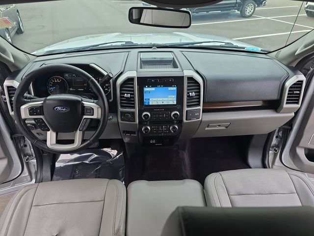 Used 2017 Ford F150 Lariat w/ Equipment Group 501A Mid image 14