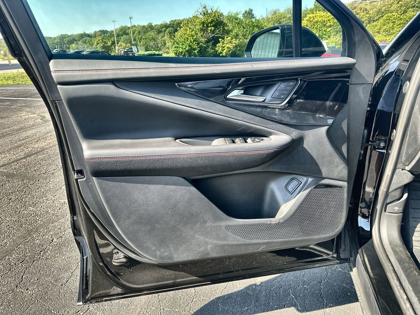 New 2025 Chevrolet Blazer EV RS image 21