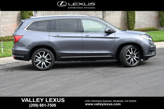 Used 2020 Honda Pilot Touring image 3