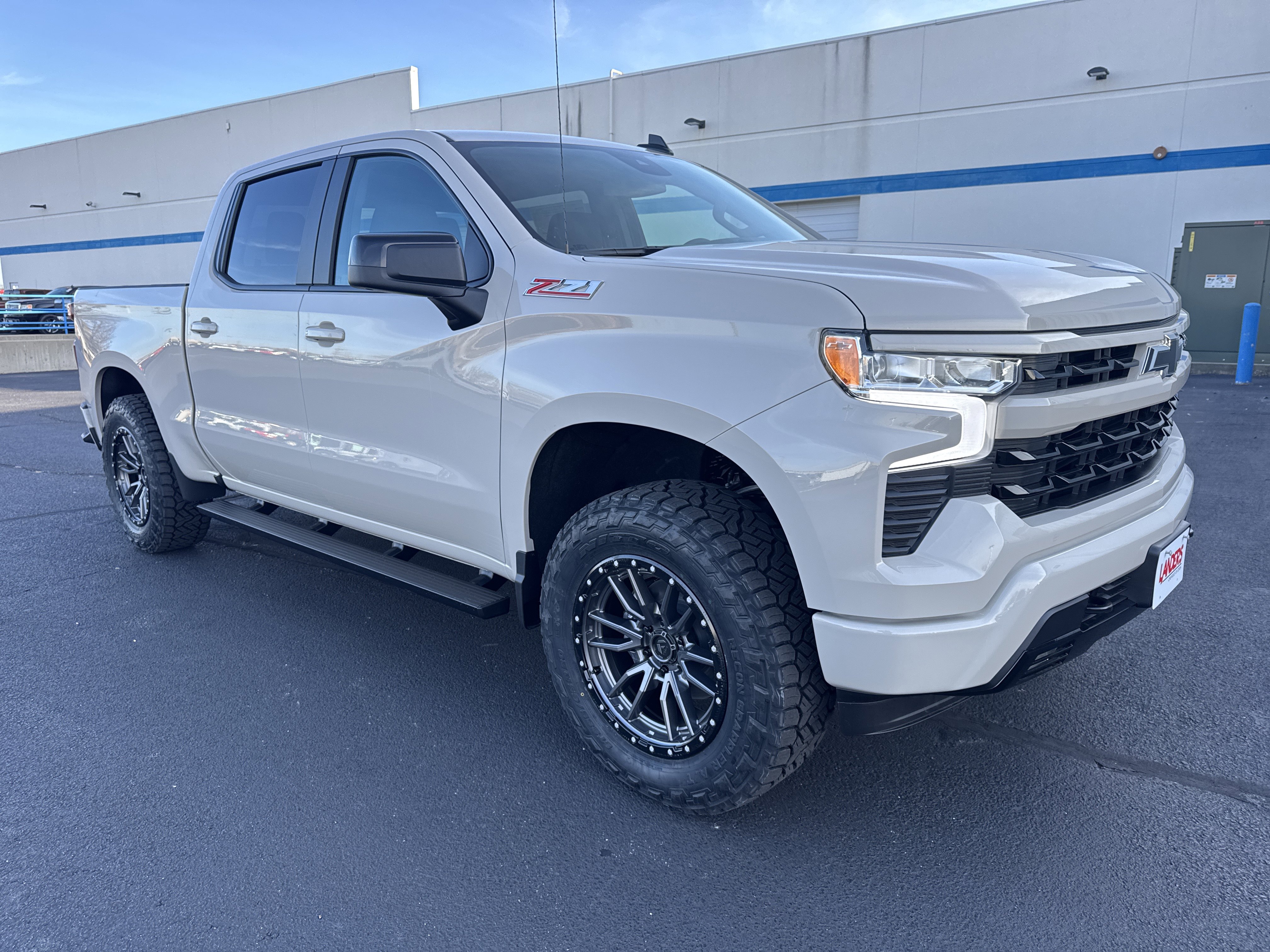New 2026 Chevrolet Silverado 1500 RST w/ Z71 Off-Road Package image 4