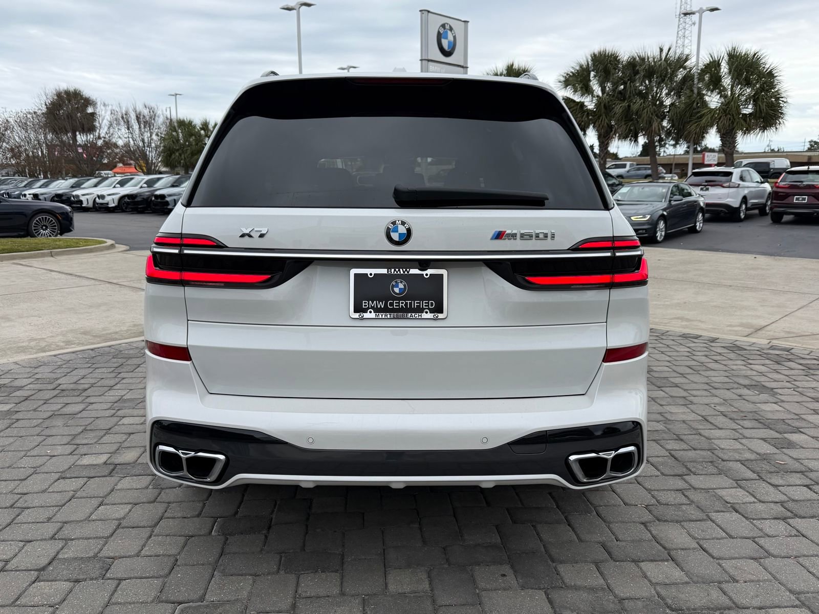 Certified 2024 BMW X7 M60i w/ Executive Package image 10