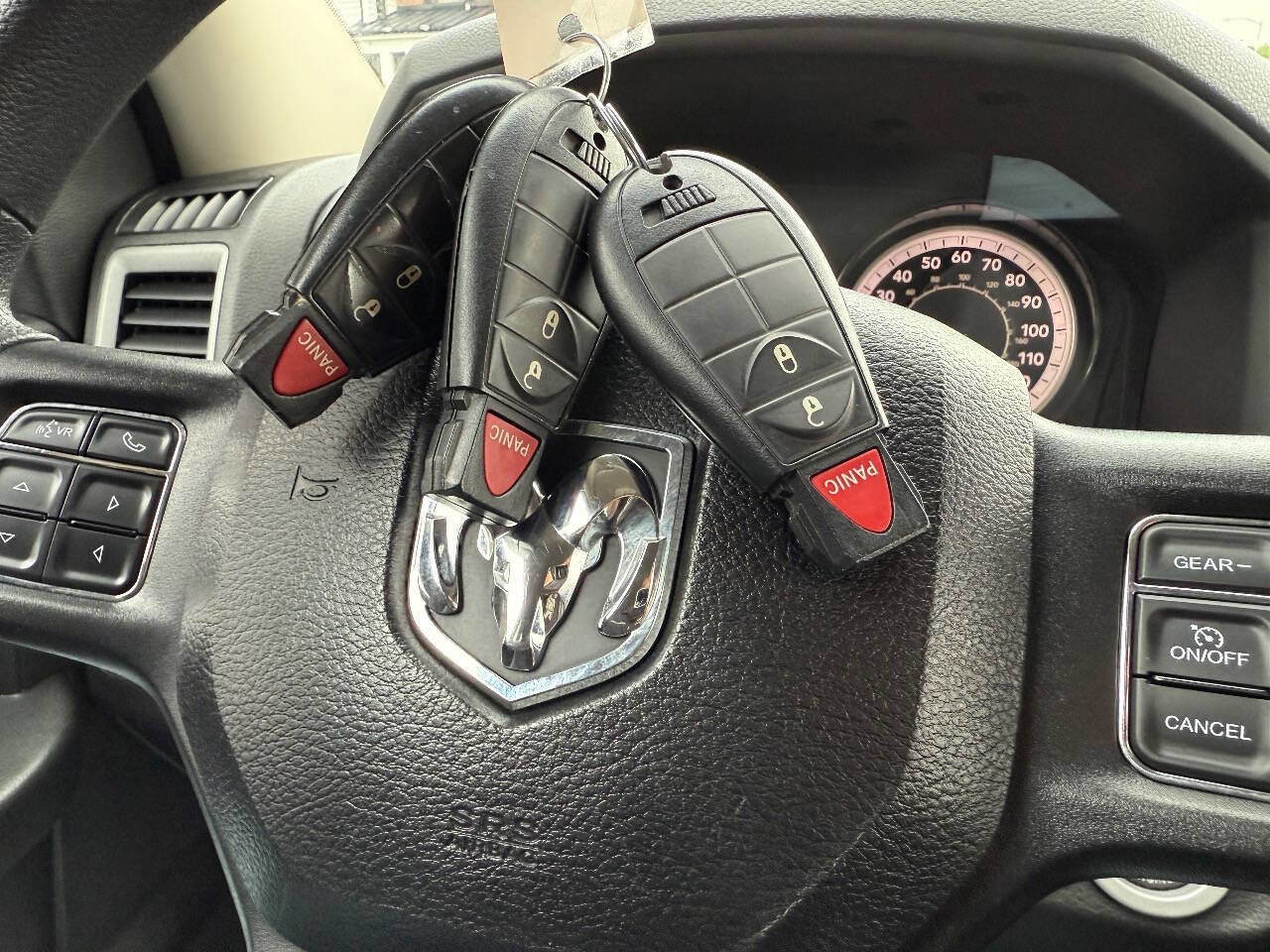 Used 2019 RAM 1500 Express AWD/4WD image 20