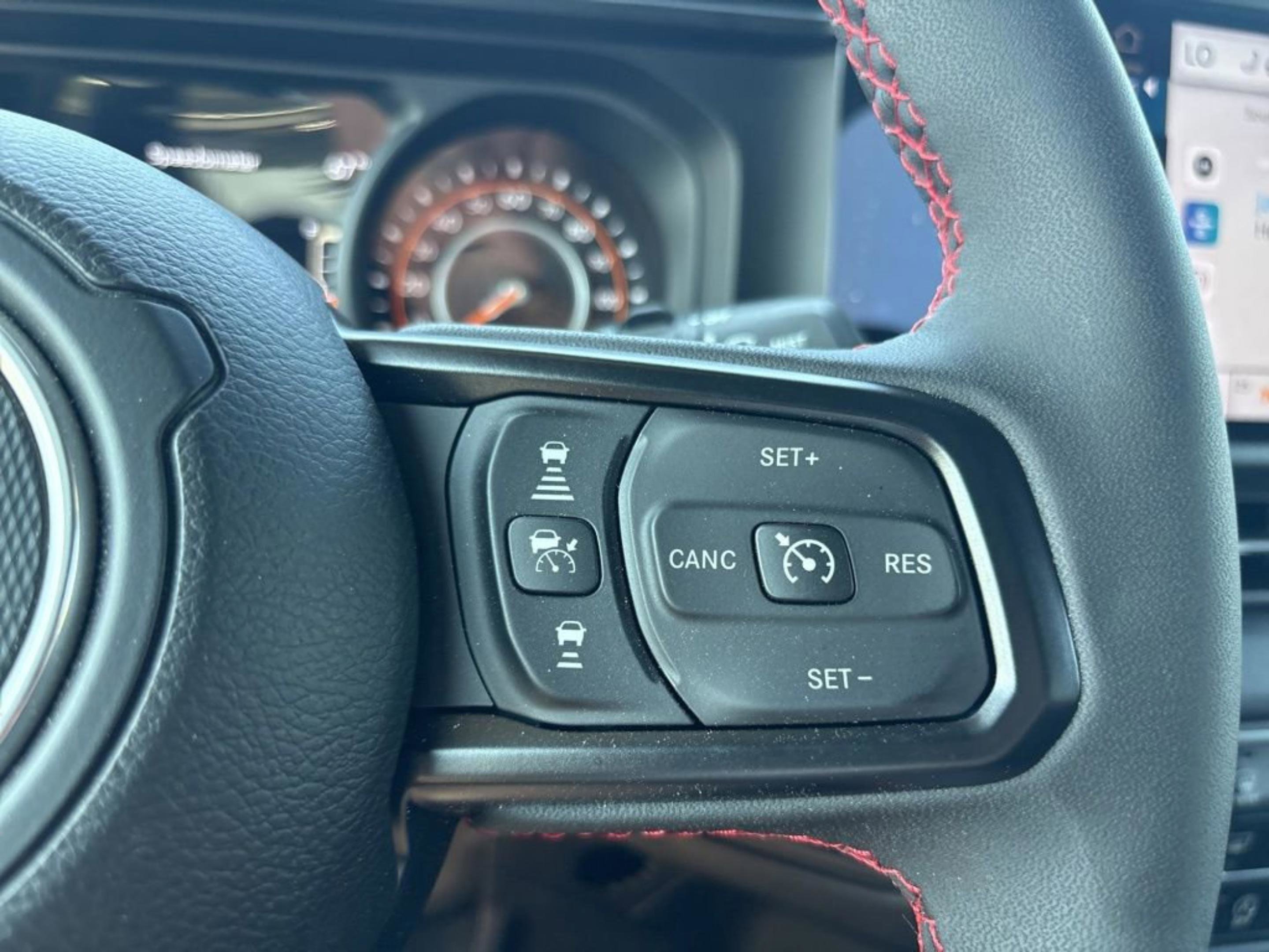 Used 2024 Jeep Wrangler Unlimited Rubicon image 14