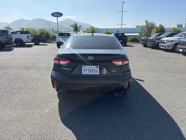 Used 2025 Toyota Corolla SE w/ SE Premium Package image 7