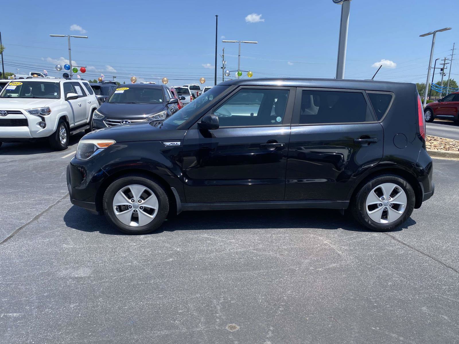 Used 2016 Kia Soul FWD image 4