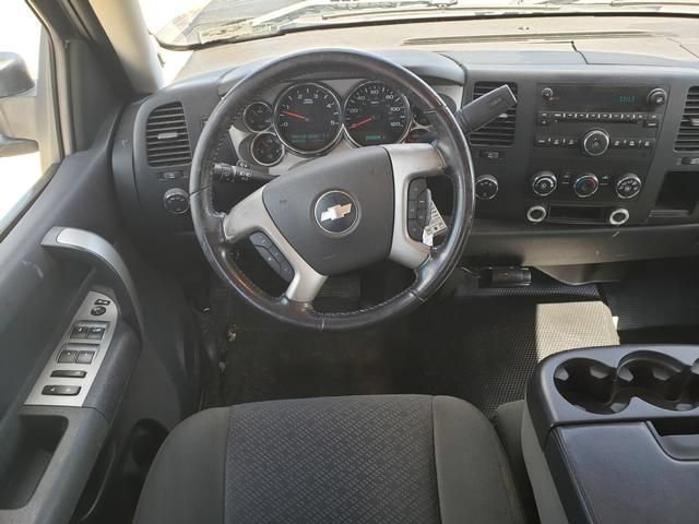 Used 2008 Chevrolet Silverado 3500 LT AWD/4WD image 16
