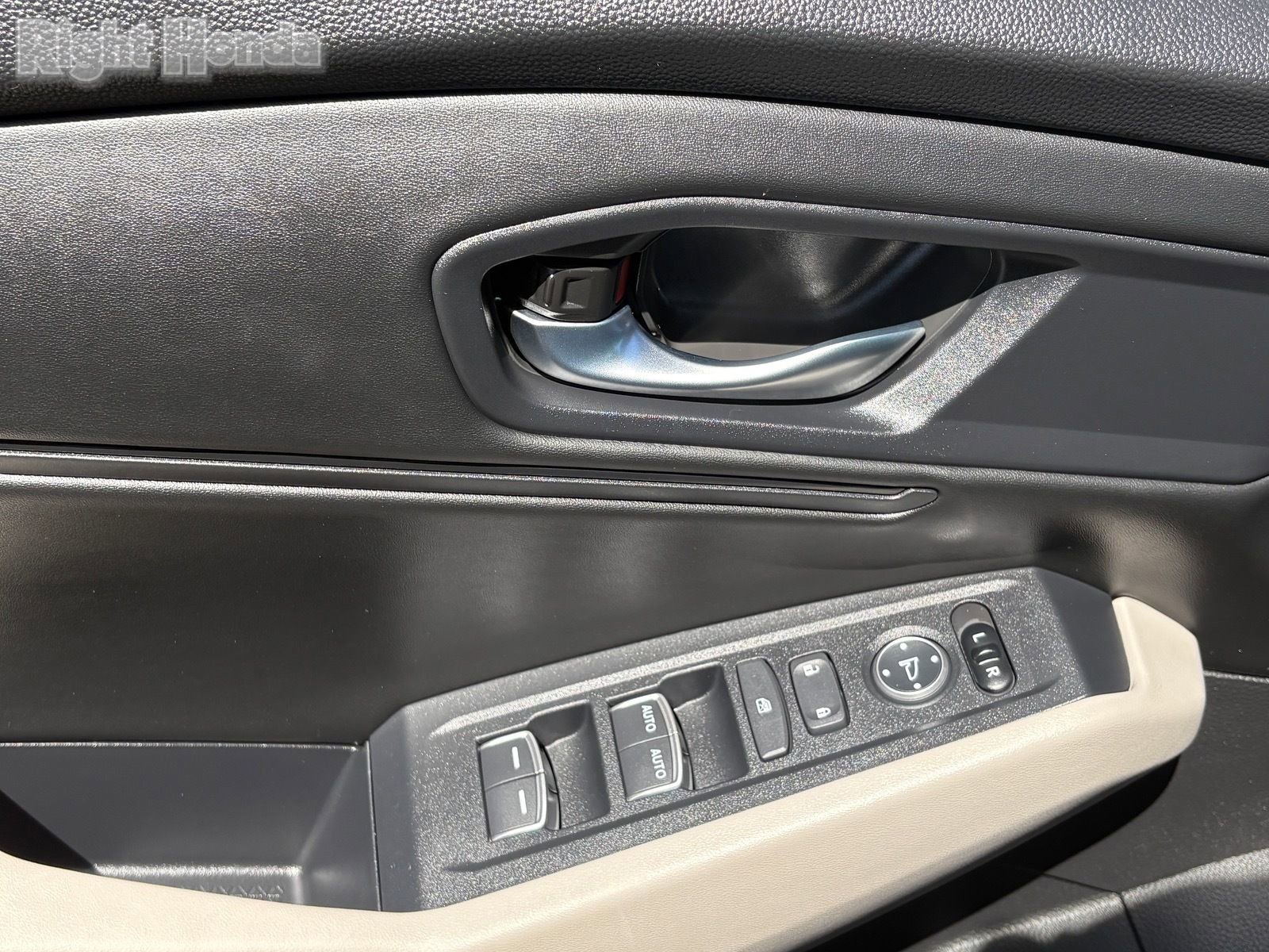 Certified 2025 Honda Accord SE image 13