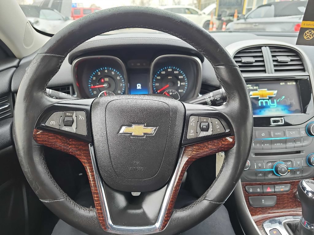 Used 2013 Chevrolet Malibu LT FWD image 14