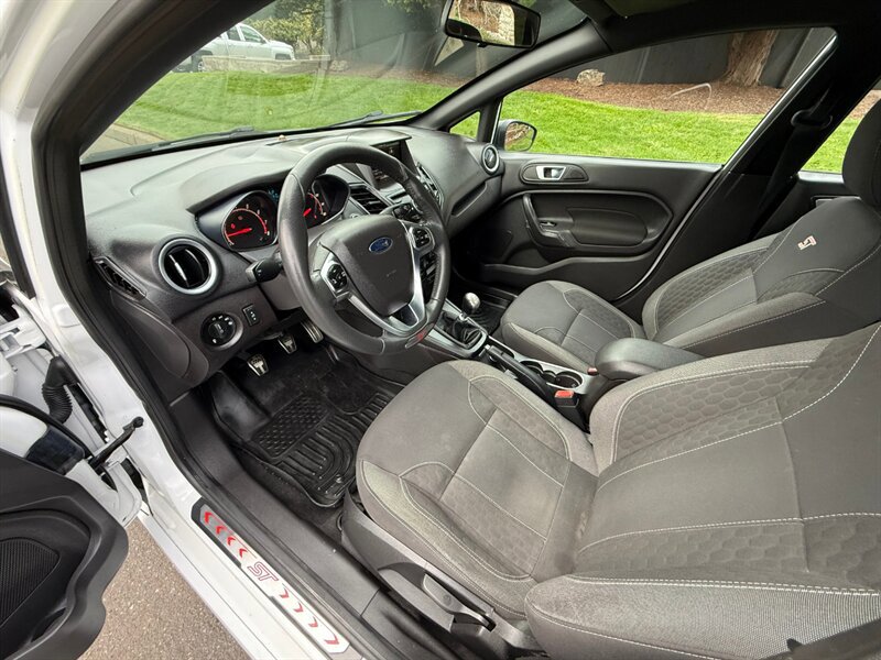 Used 2015 Ford Fiesta ST FWD image 8