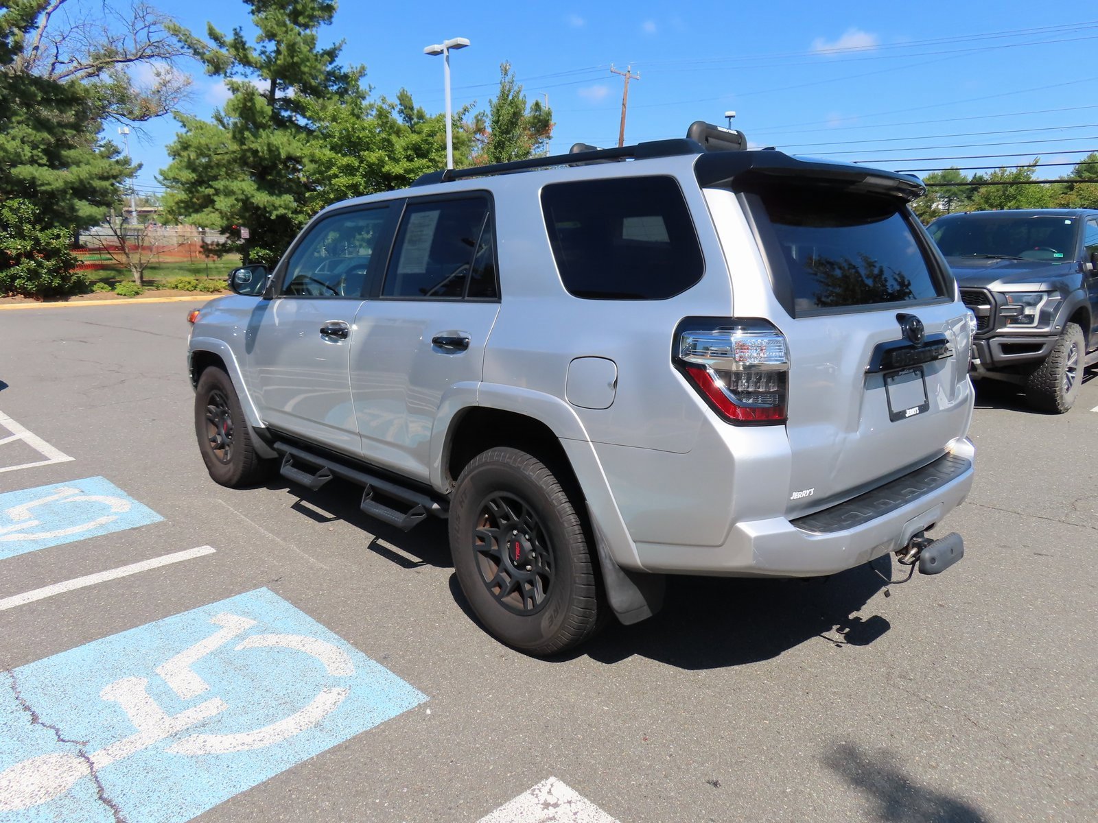 Used 2021 Toyota 4Runner Venture image 7
