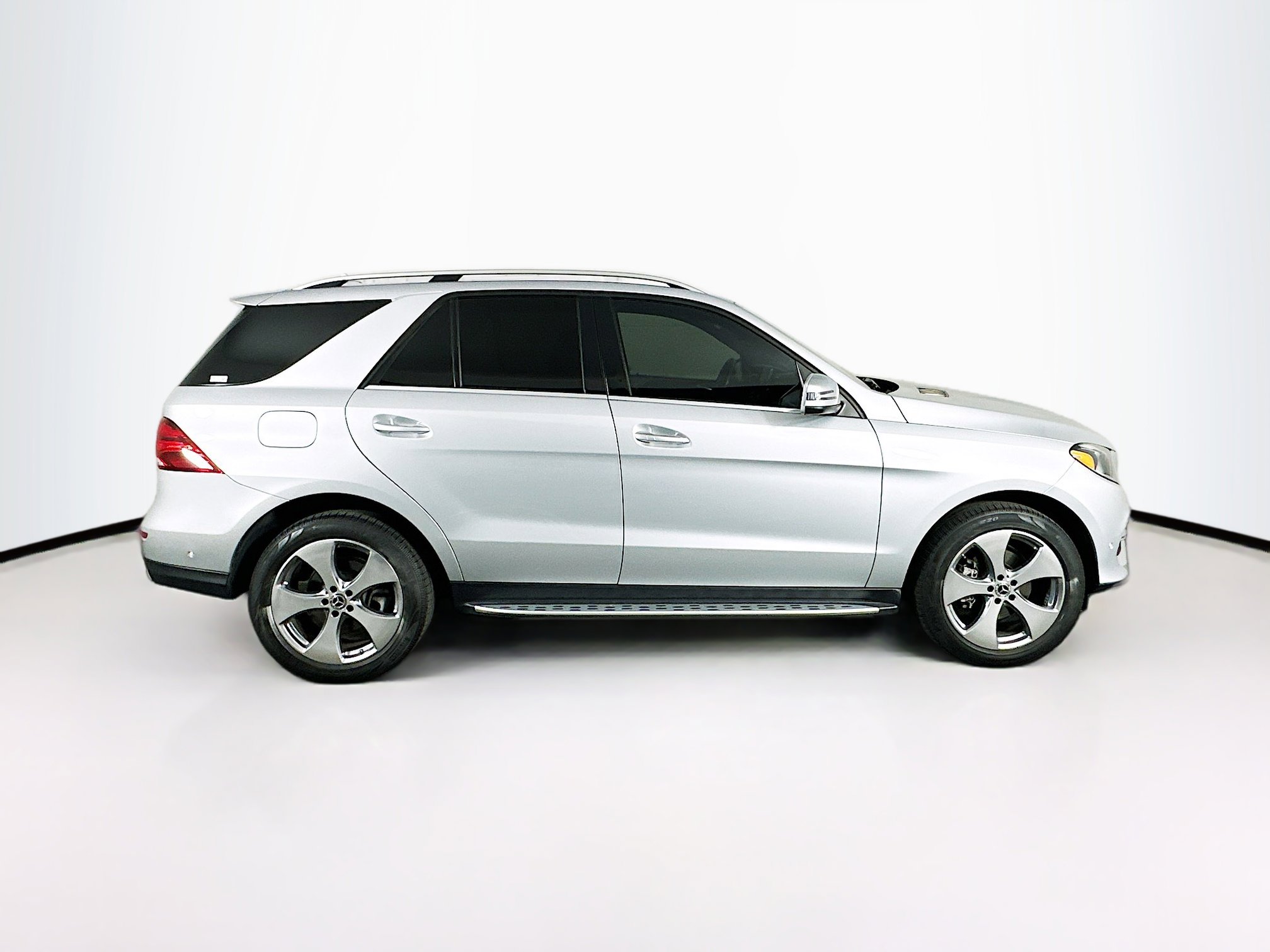 Used 2018 Mercedes-Benz GLE 350 image 10