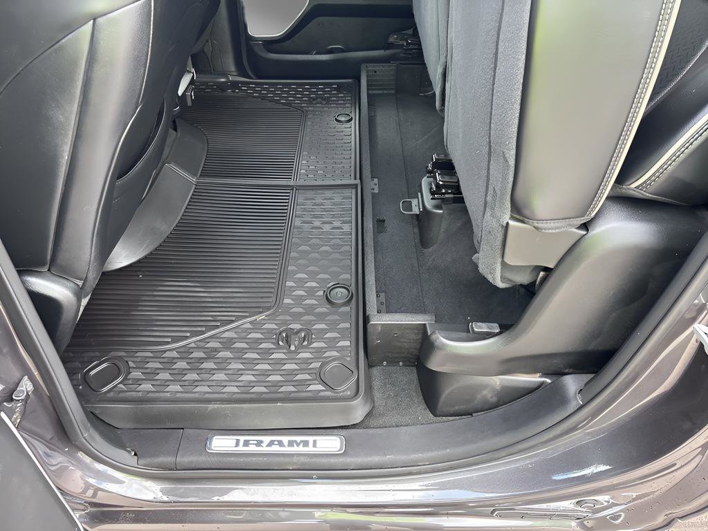 Used 2021 RAM 1500 Laramie image 41