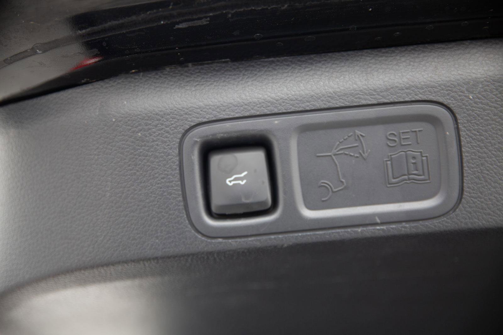 Used 2024 Ford Expedition XLT image 16