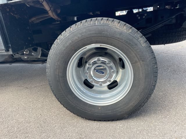 Used 2022 Ford F350 XL w/ STX Appearance Package AWD/4WD image 14