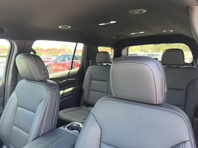 New 2026 Chevrolet Traverse LT w/ Enhanced Driving Package FWD image 23
