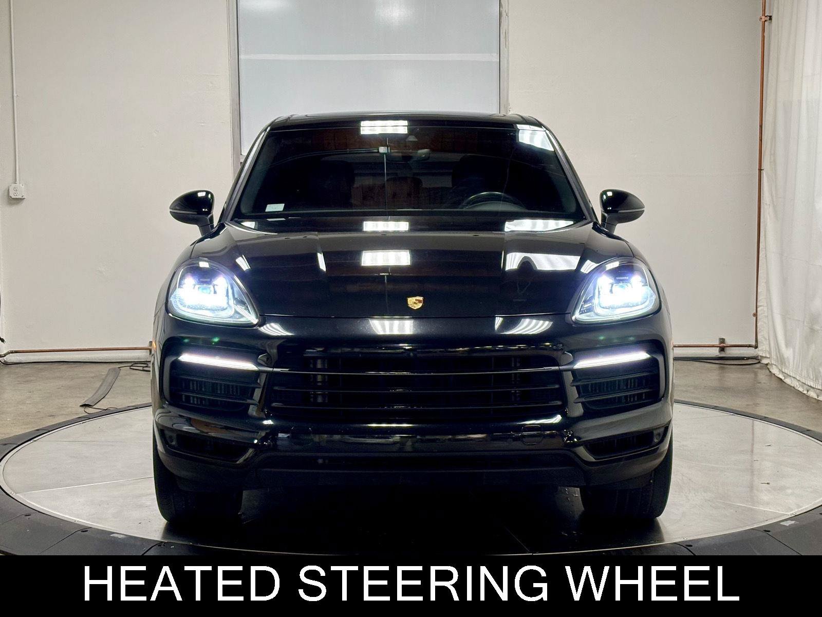 Used 2023 Porsche Cayenne AWD/4WD image 3