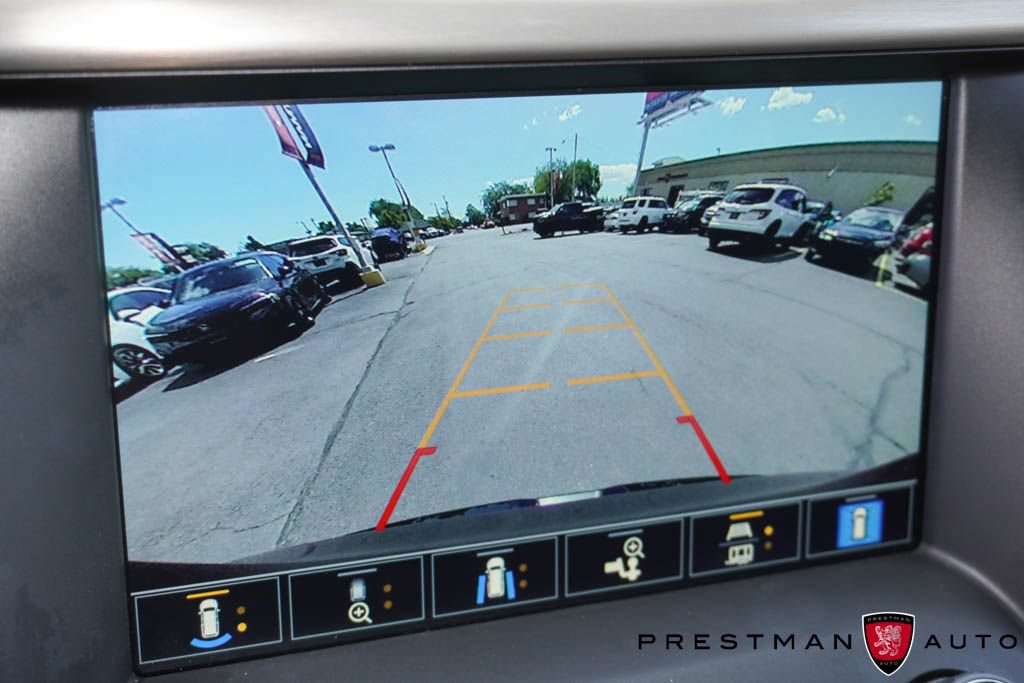 Used 2023 GMC Acadia Denali w/ Denali Technology Package AWD/4WD image 39