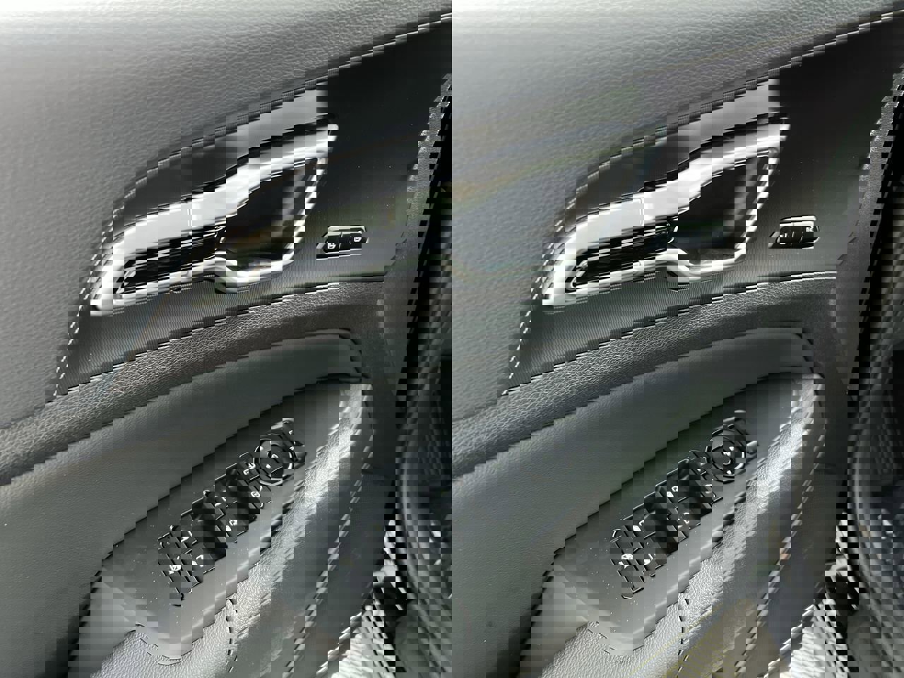 New 2026 Kia Sportage SX image 16