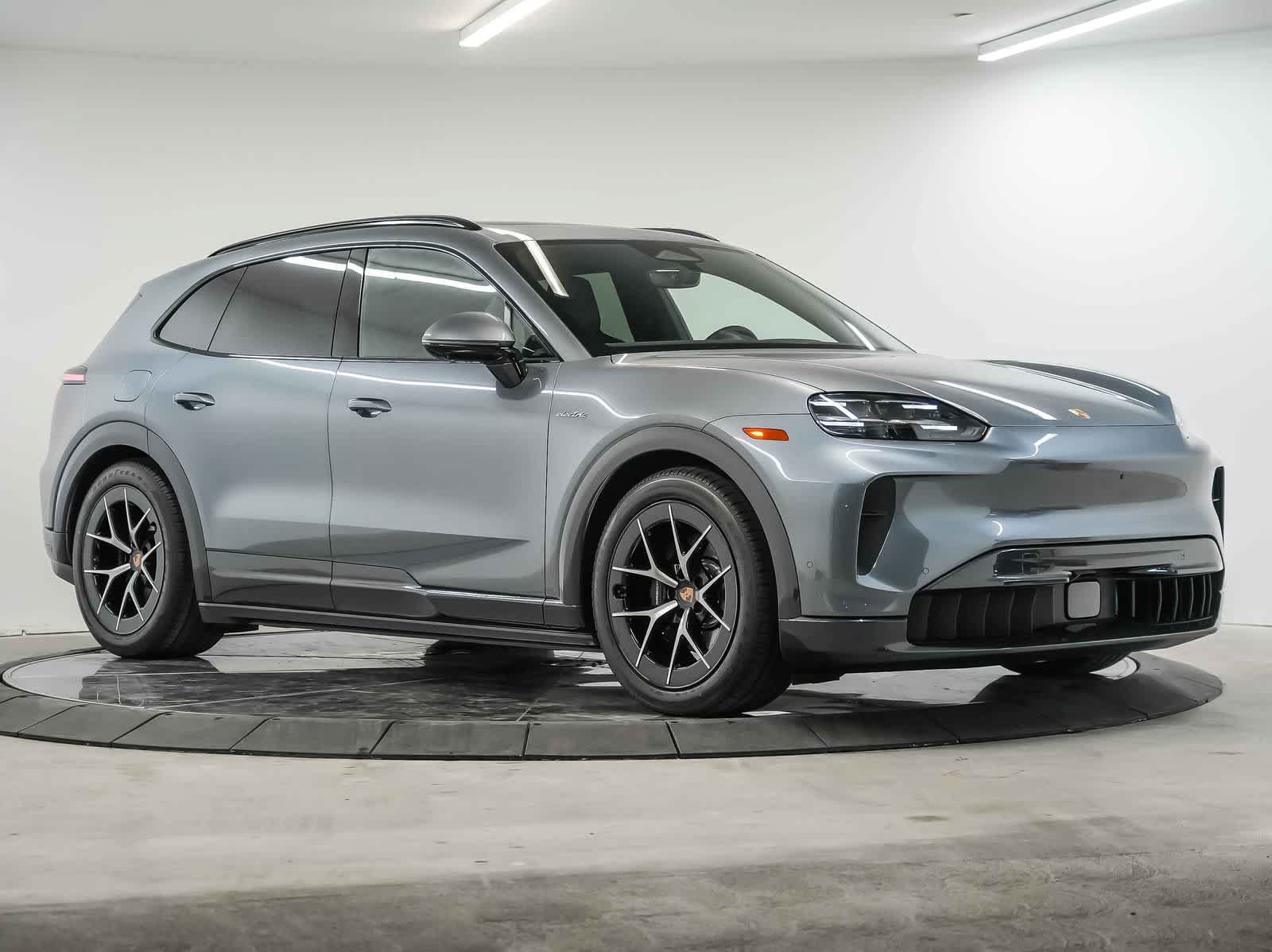 New 2026 Porsche Cayenne Electric AWD/4WD image 5