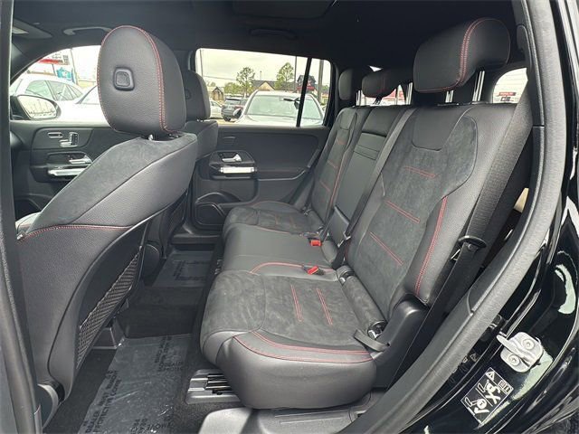 New 2026 Mercedes-Benz GLB 250 image 12