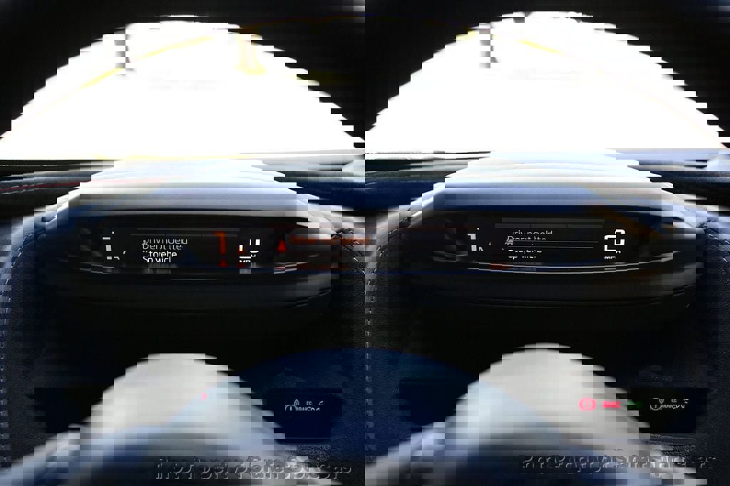 Used 2018 McLaren 720S Luxury RWD image 39